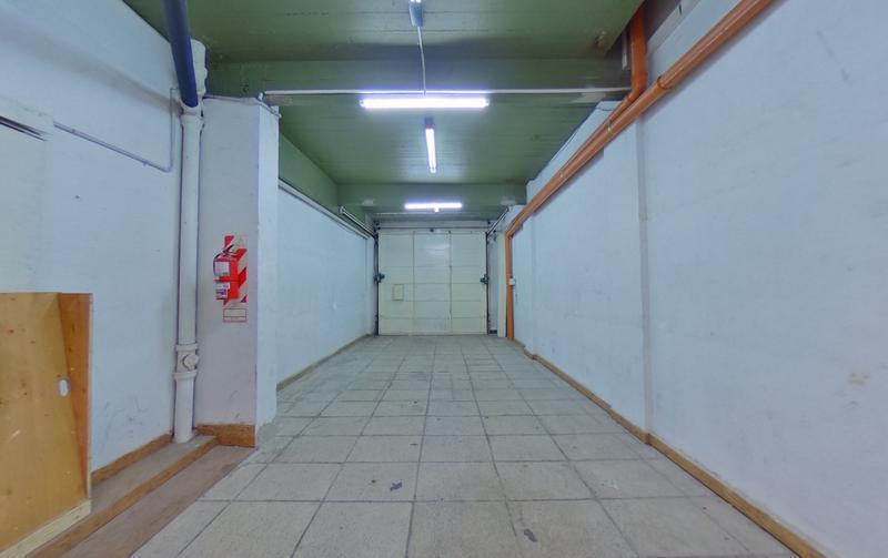 Foto de Alquiler Edificio Comercial Avenida Forest polo audiovisual montacargas, imagen 5