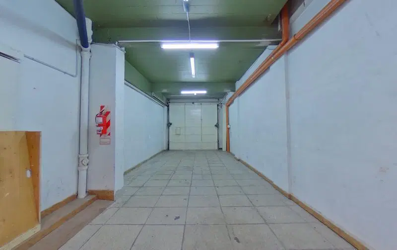 Alquiler Edificio Comercial Avenida Forest polo audiovisual montacargas medios locomoción Chacarita 5