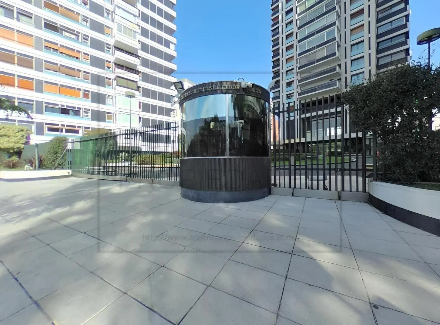Venta Torre Mario Roberto Álvarez Libertador 4444 Piso 3 dormitorios en suite 2 cocheras Las Cañitas 2