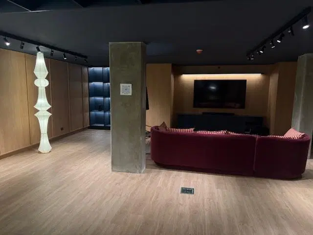 Venta 4 Ambientes a estrenar 3 dormitorios en suite dependencia Pileta Amenities 2 cocheras Recoleta 8