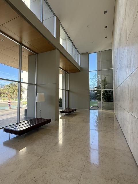 Foto de Alquiler Torre Mirabilia 3 amb Amueblado Cochera Vista Luz Amenities, imagen 2