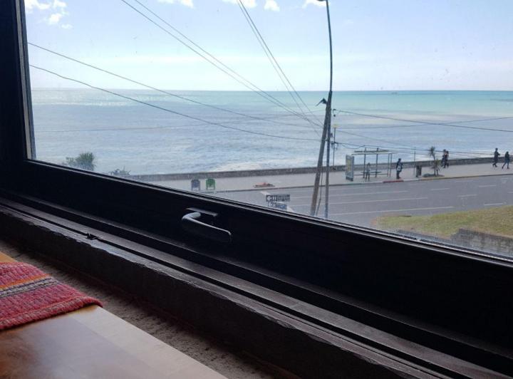 Foto de Estudio/Loft CON COCHERA. VERESE PLENA VISTA AL MAR- SOLO PARA 2, imagen 2