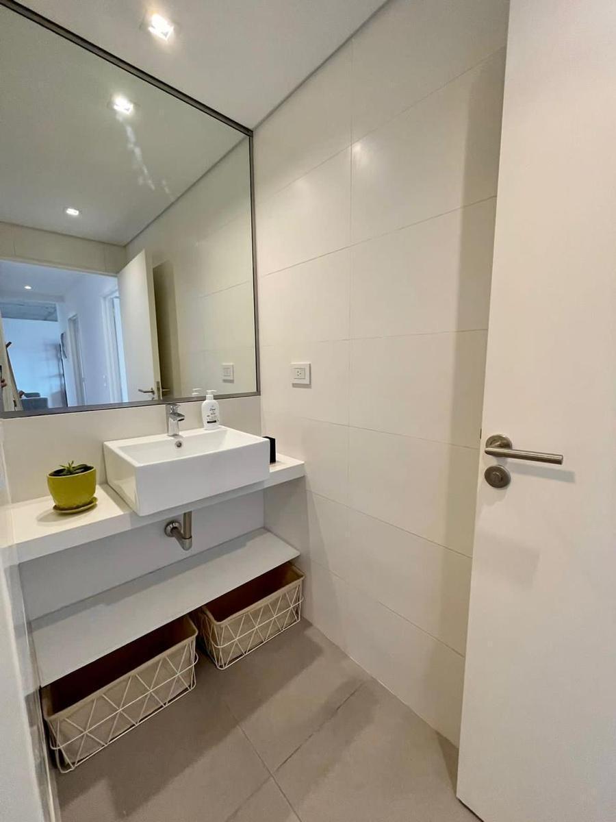 Increíble 3 Ambientes en San Telmo | Luminoso y Moderno 1