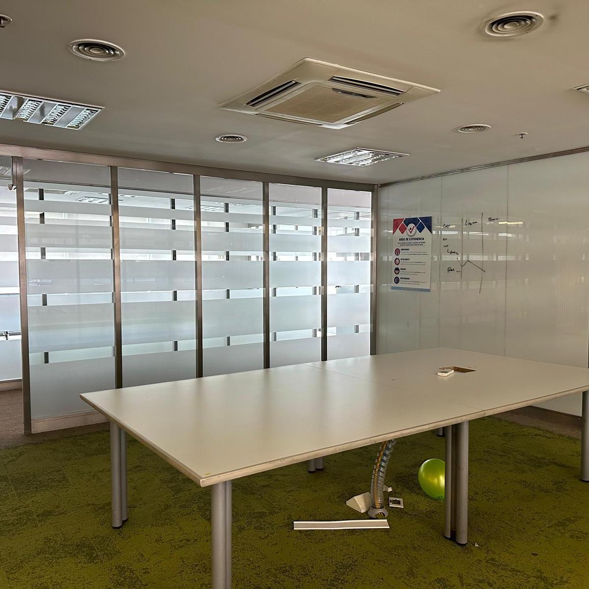 Foto de Oficina en alquiler en Belgrano, Equipamiento incluido., imagen 5