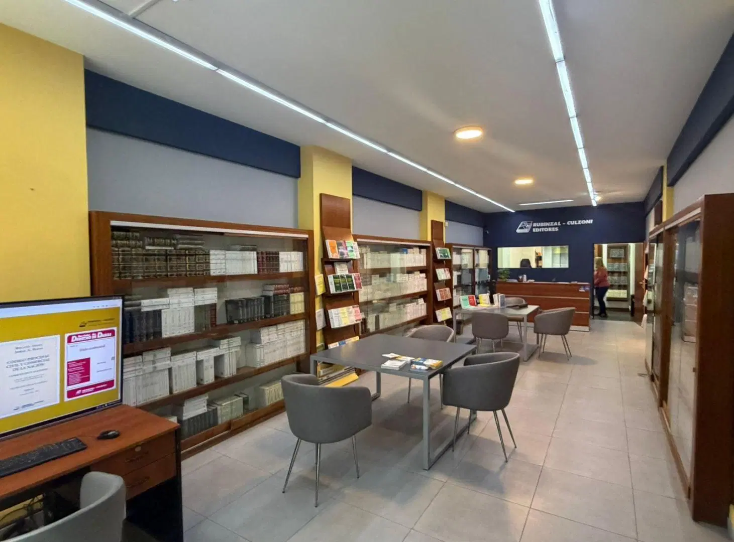 Local en Venta en Tribunales 5