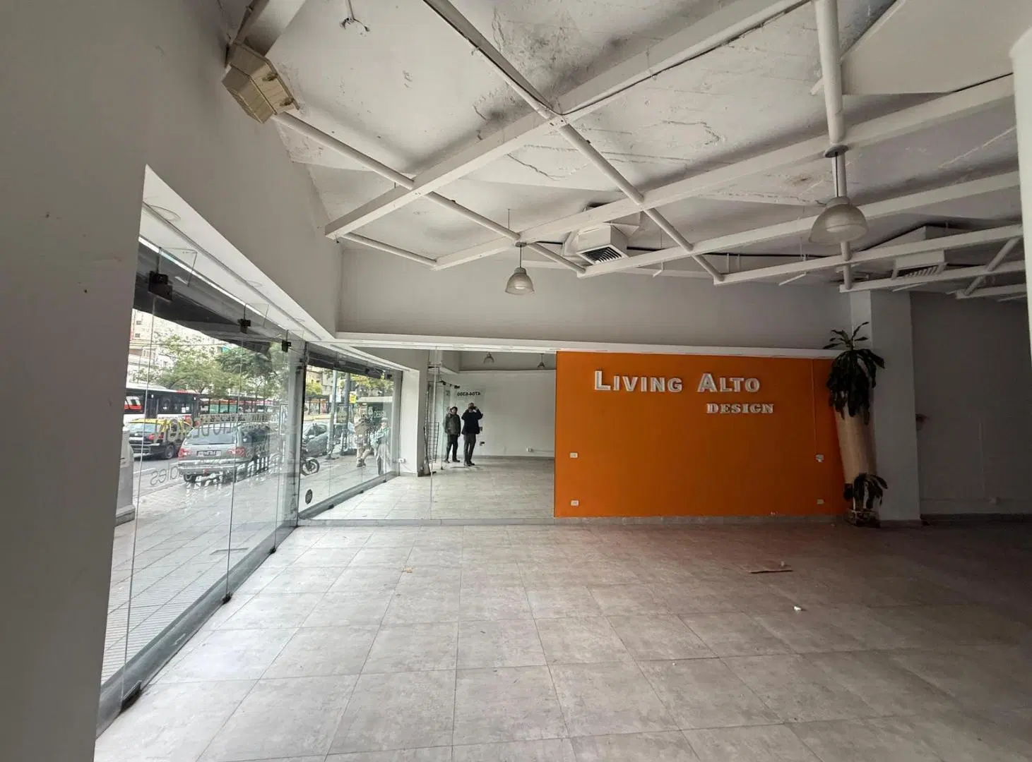 Local en Alquiler, Av. Cabildo 3013, Belgrano - 213 m² Totales 4