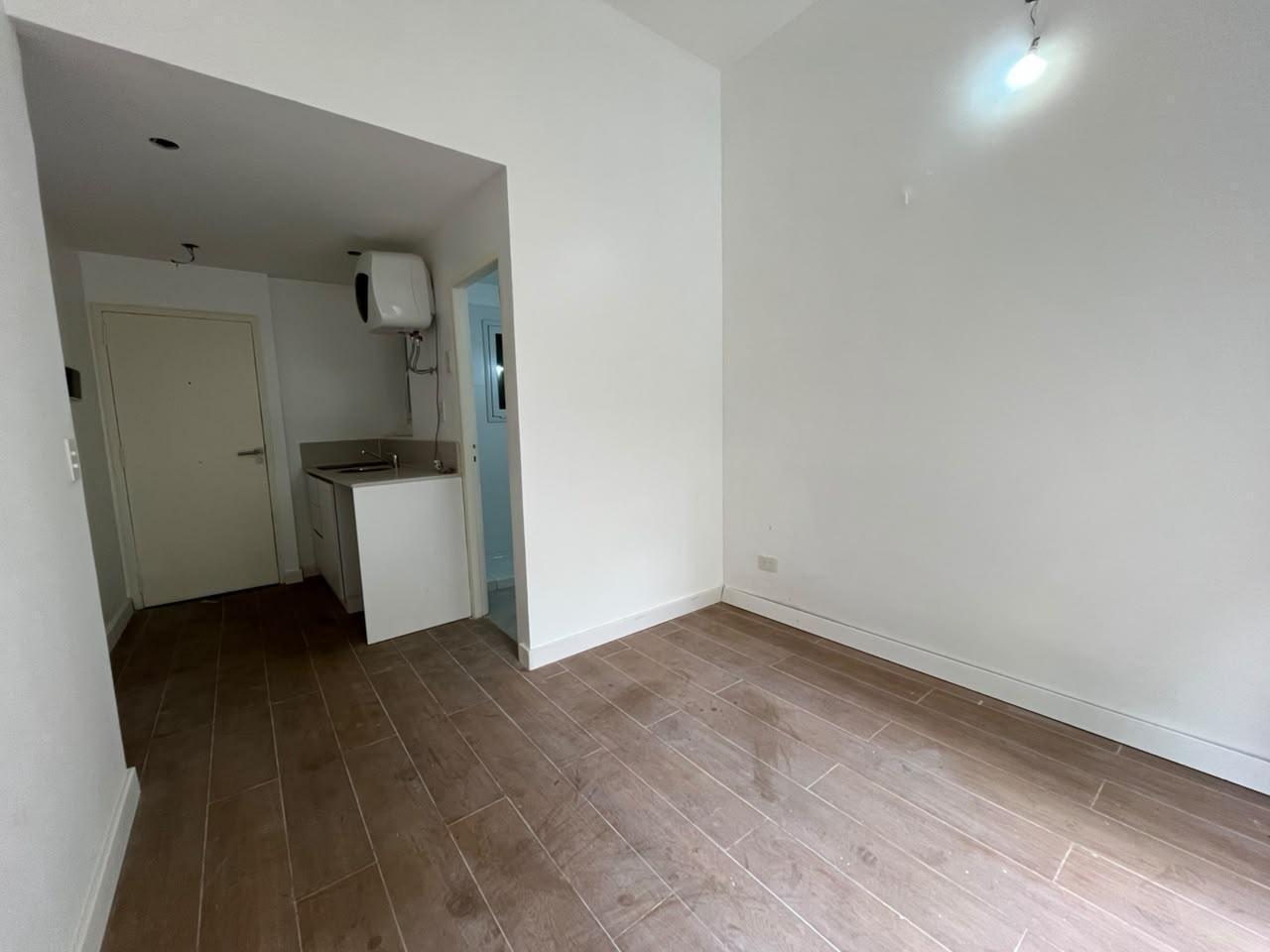 Foto de Departamento Monoambiente en Venta en Recoleta, imagen 4