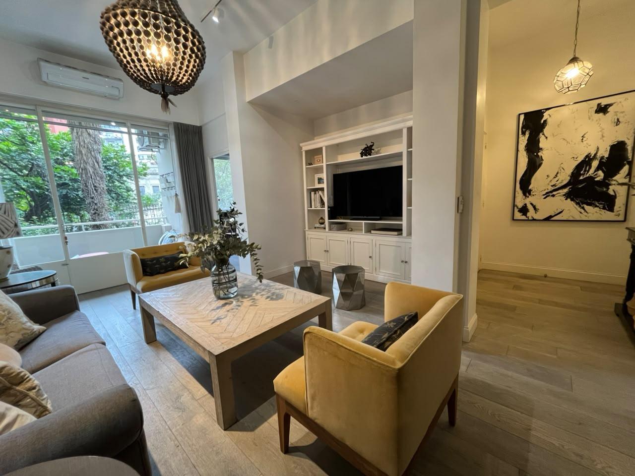 Foto de Departamento en venta 4 ambientes con balcon en Retiro luminoso, imagen 2