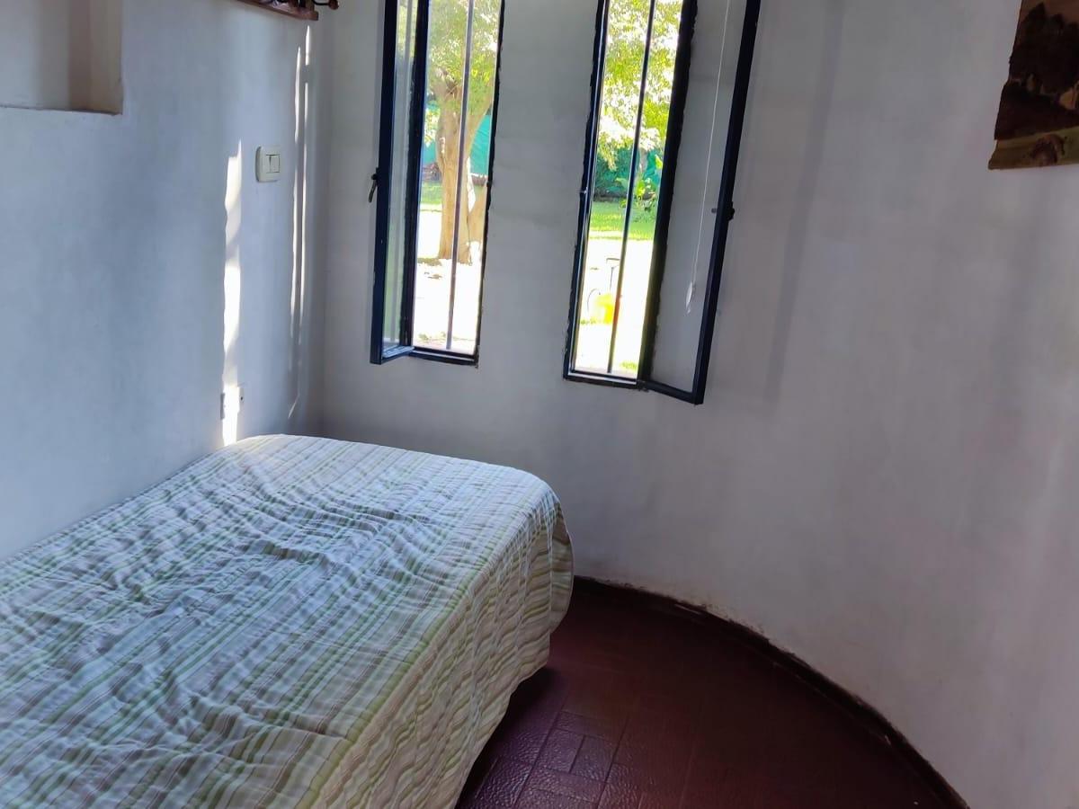 Foto de Casa en venta, 4 ambientes, sobre 4 lotes, Villa Udaondo., imagen 5