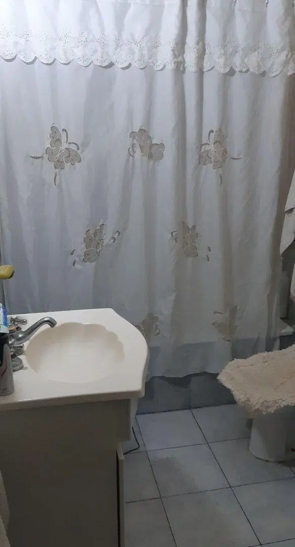 Chalet 4 ambientes, en venta ,Villa Udaondo / Parque Leloir 4