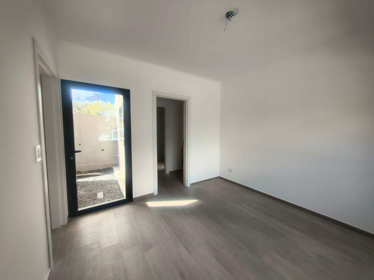 Foto de Casa de 4 ambientes a estrenar, en condominio, Villa Udaondo, Parque, imagen 2