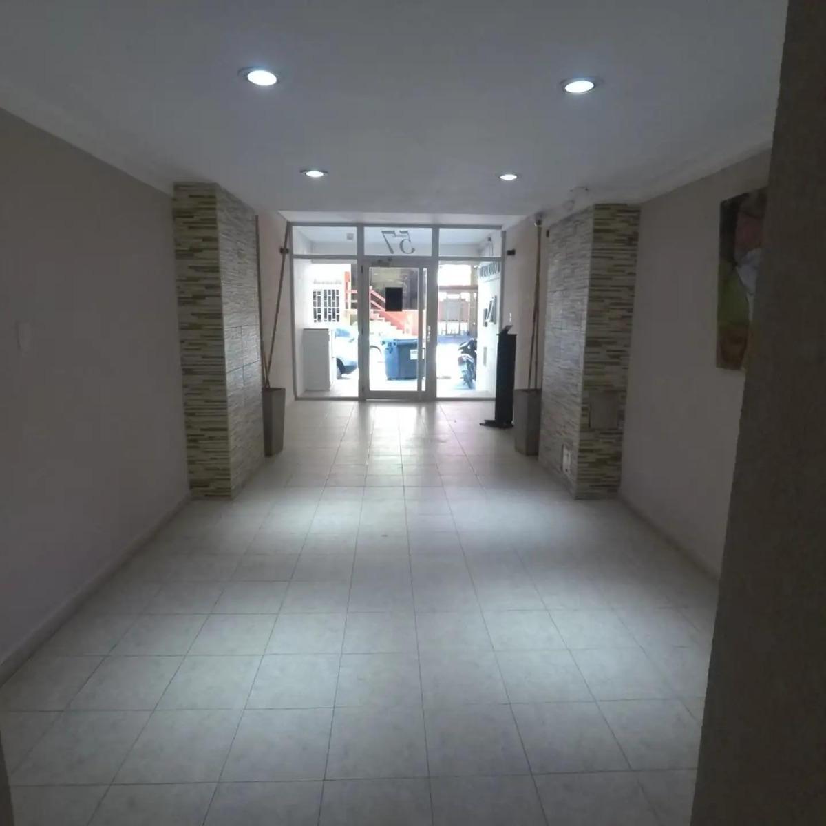 Departamento de Dos Ambientes Venta en Hernandez 57 6°e (San Bernardo) 1