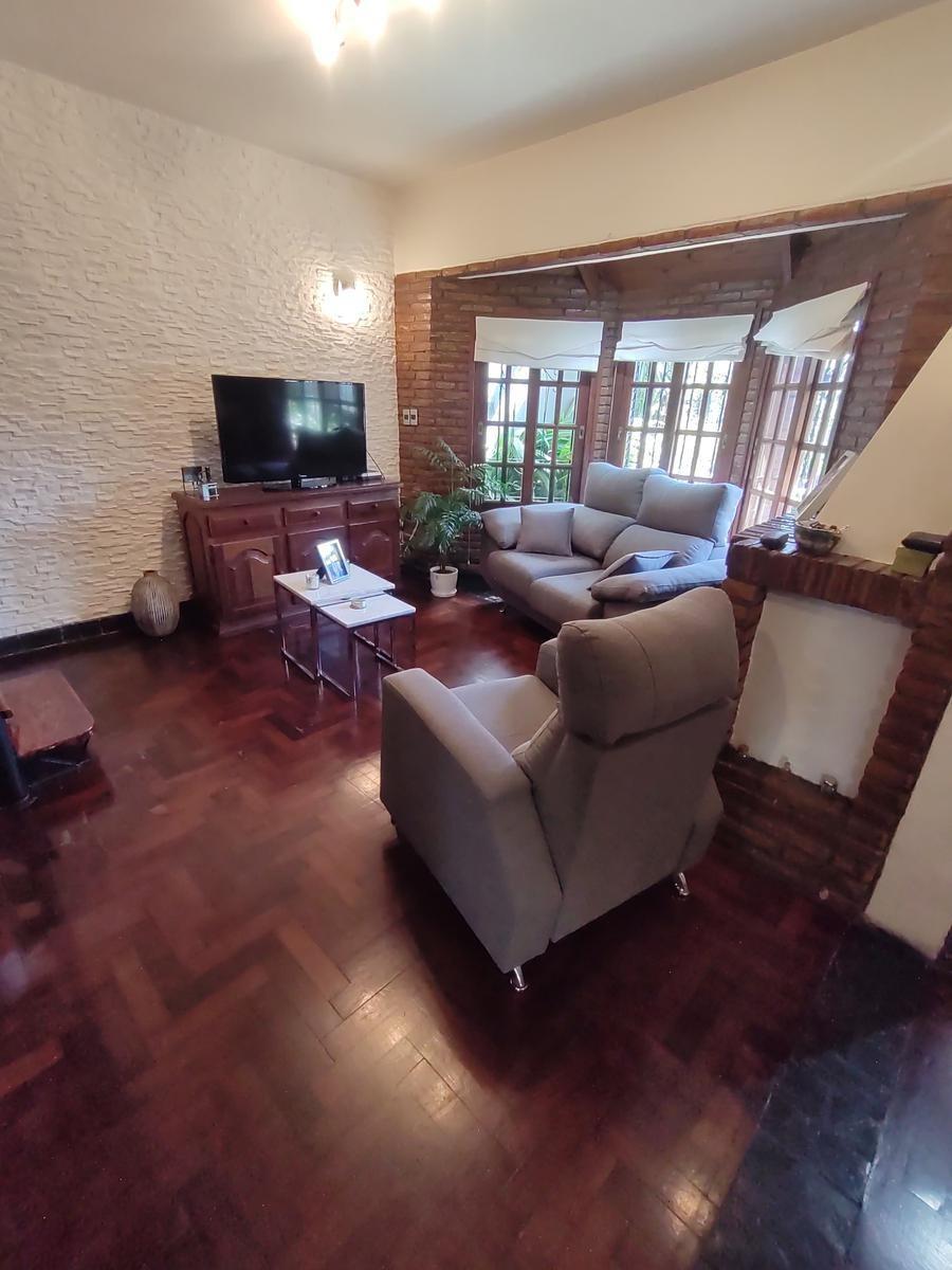 Casa 7 Ambientes Venta en Fray Julian Lagos 782 (Gerli, Lanus) 1
