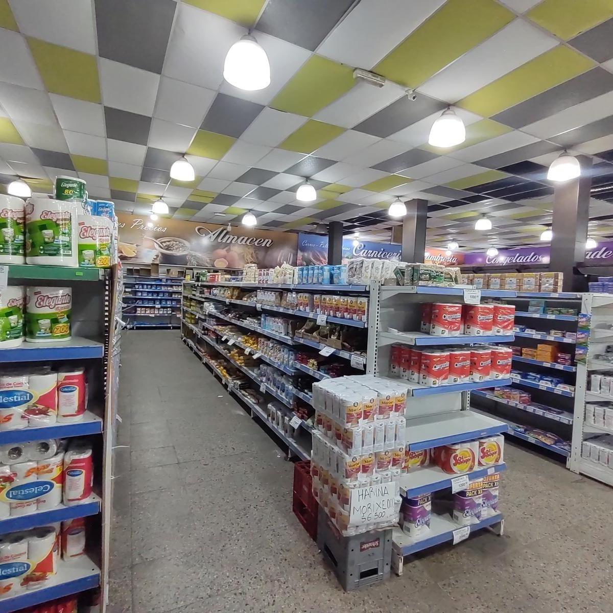 Galpon Medio en Venta en Juan Domingo Peron y Ejercito de Los Andes (Lomas de Zamora) 4