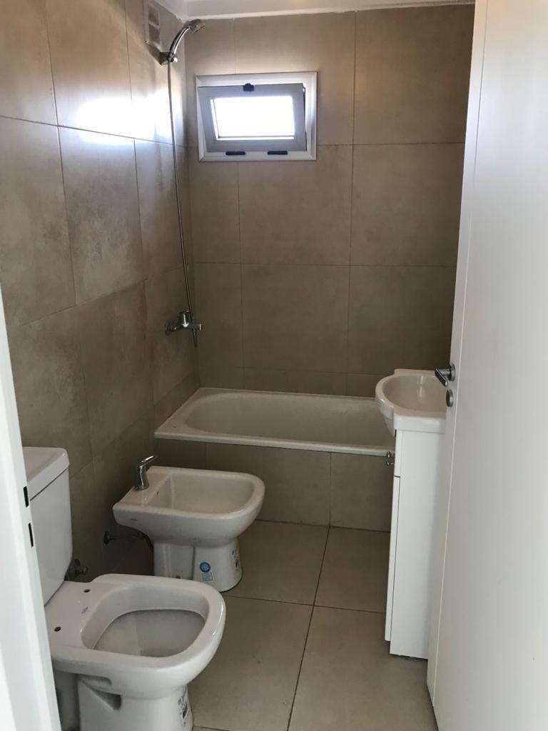 Departamento Dos Ambientes Venta en Av Alsina 15 4°a C/coch (Banfield) 4