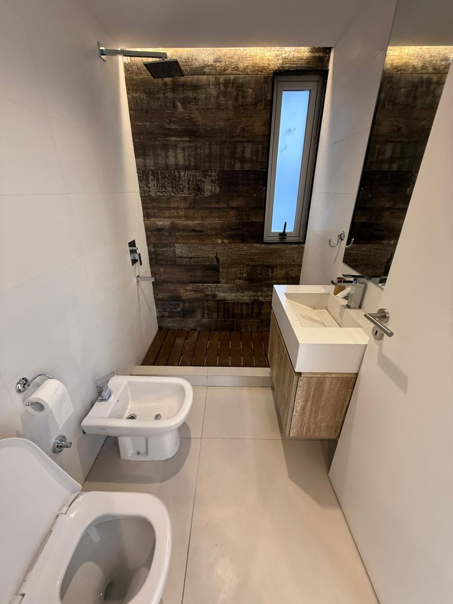 Duplex Venta 3 Ambientes Carlos Tejedor 43 "8vo y 9no B" C/coch Opcional (Lanus) 1