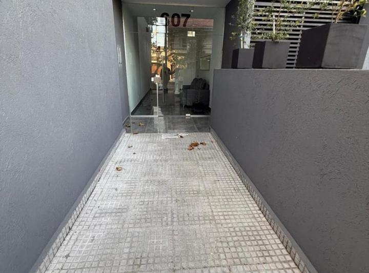 DEPARTAMENTO 4 AMBIENTES VENTA EN Moreno 406 5° (LANUS OESTE) 2