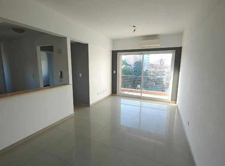 DEPARTAMENTO VENTA 2 AMBIENTES QUINTANA 247 4°B  C/ COCHERA (LANUS OESTE) 4