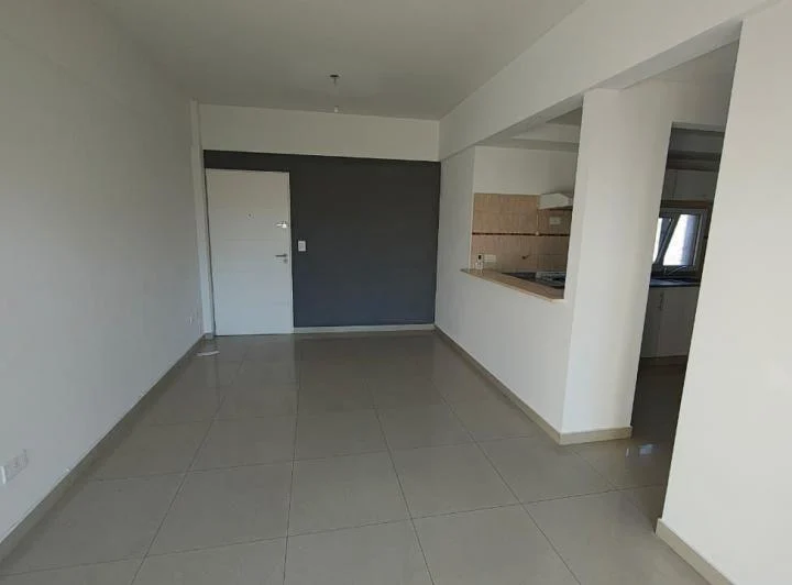 DEPARTAMENTO VENTA 2 AMBIENTES QUINTANA 247 4°B  C/ COCHERA (LANUS OESTE) 2