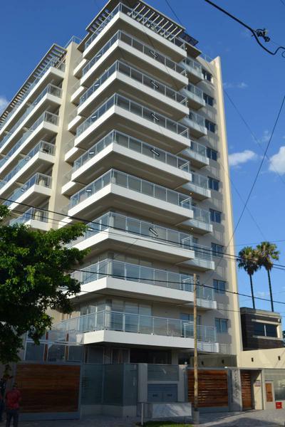 DEPARTAMENTO VENTA DOS AMBIENTES URIARTE 383 "8° B" (REMEDIOS DE ESCALADA) C/COCH