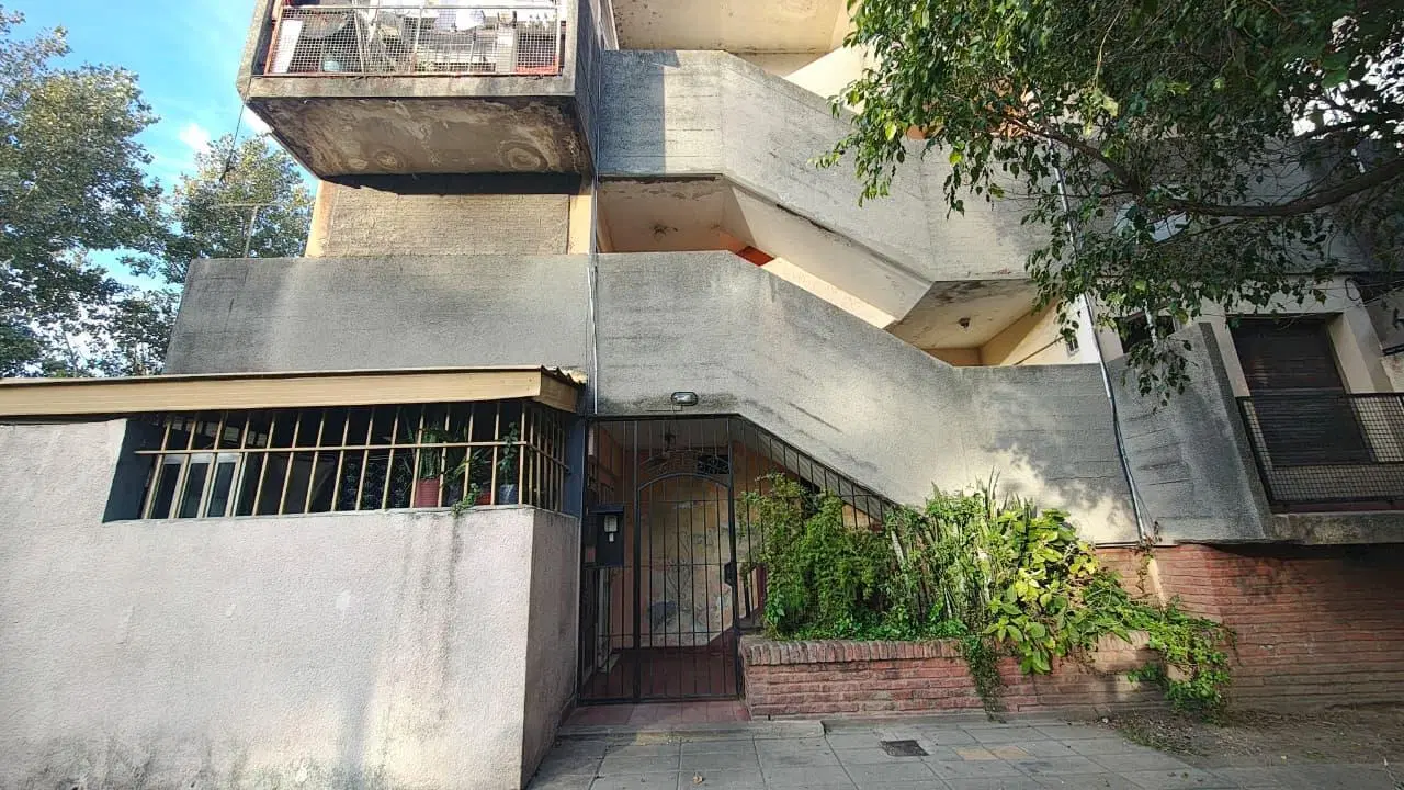 DEPARTAMENTO 3 AMBIENTES VENTA EN VILLA DE LUJAN 117 1°402 (LANUS ESTE) 8