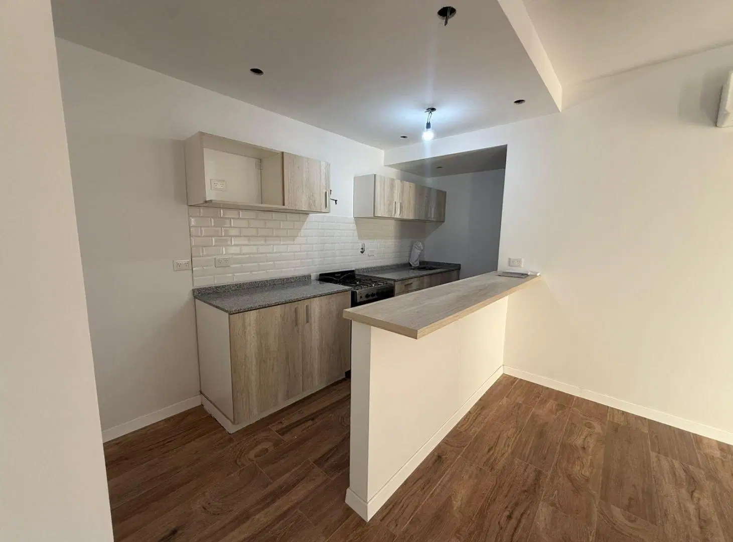 DEPARTAMENTO 2 AMBIENTES VENTA A ESTRENAR EN QUINTANA 532 (LANUS OESTE) C/COCHERA 4