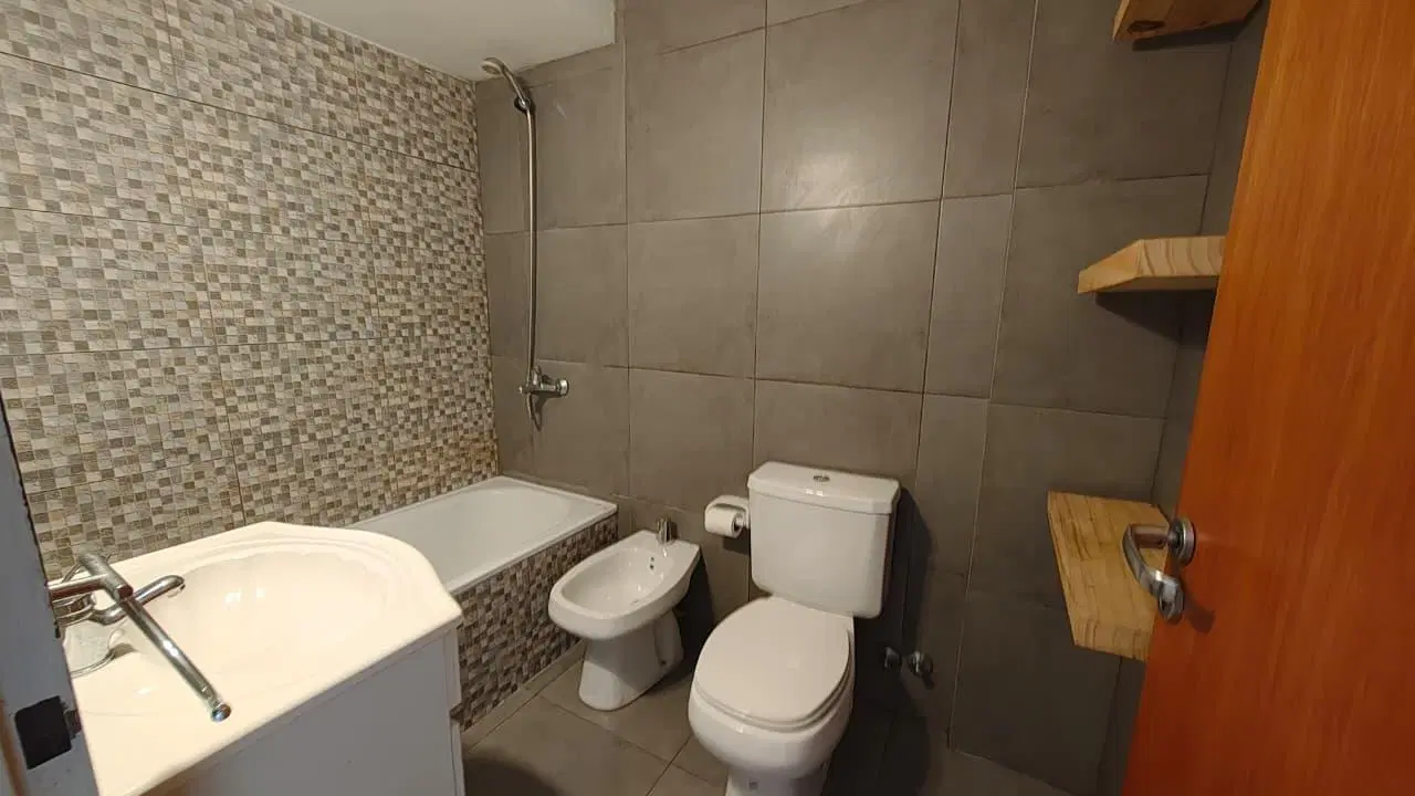 DEPARTAMENTO MONOAMBIENTE ALQUILER EN FORMOSA 586 1°B (LANUS OESTE) 2