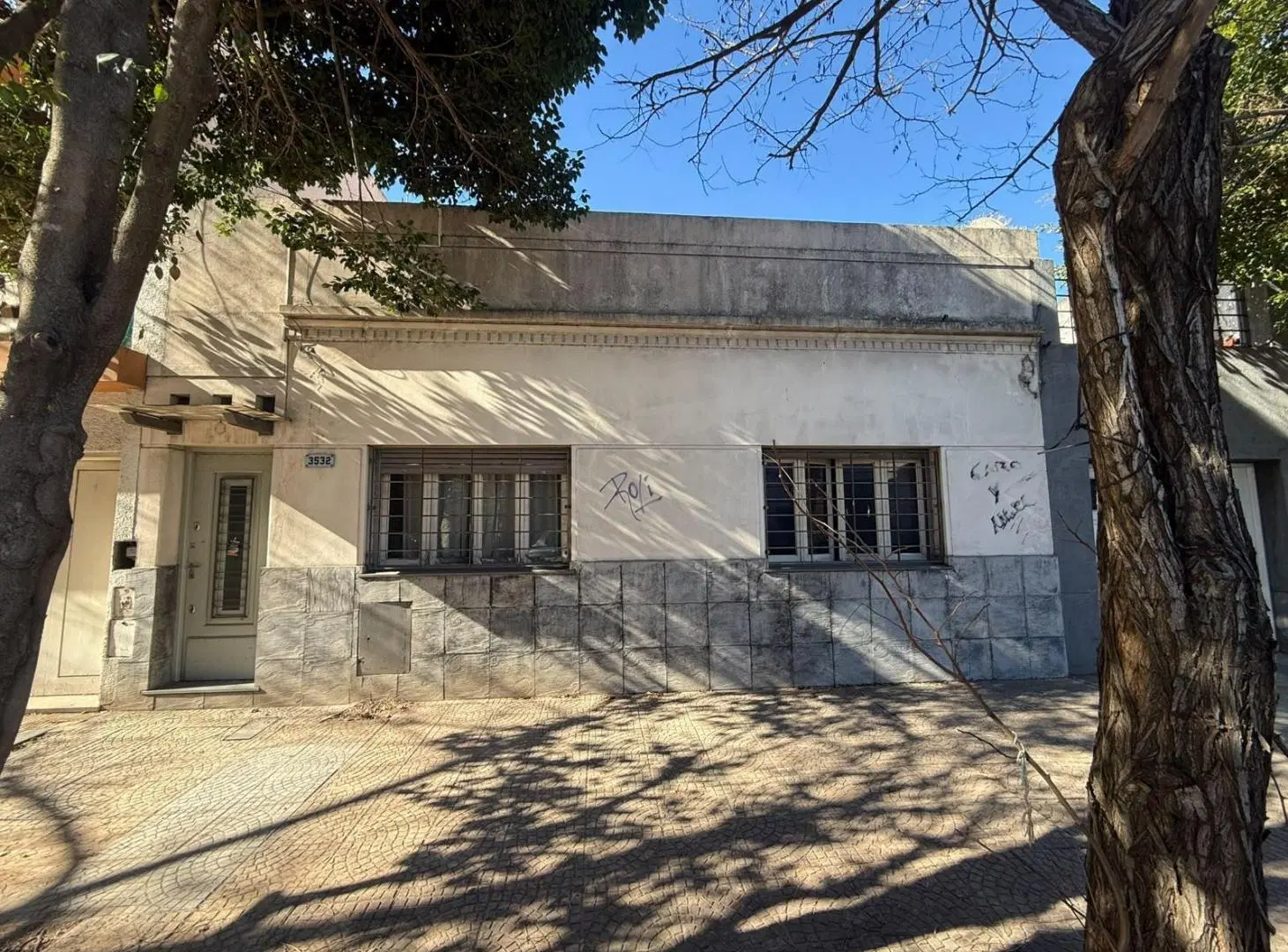CASA 4 AMBIENTES VENTA EN ENRIQUE DEL VALLE IBERLUCEA 3532 (LANUS OESTE) 3