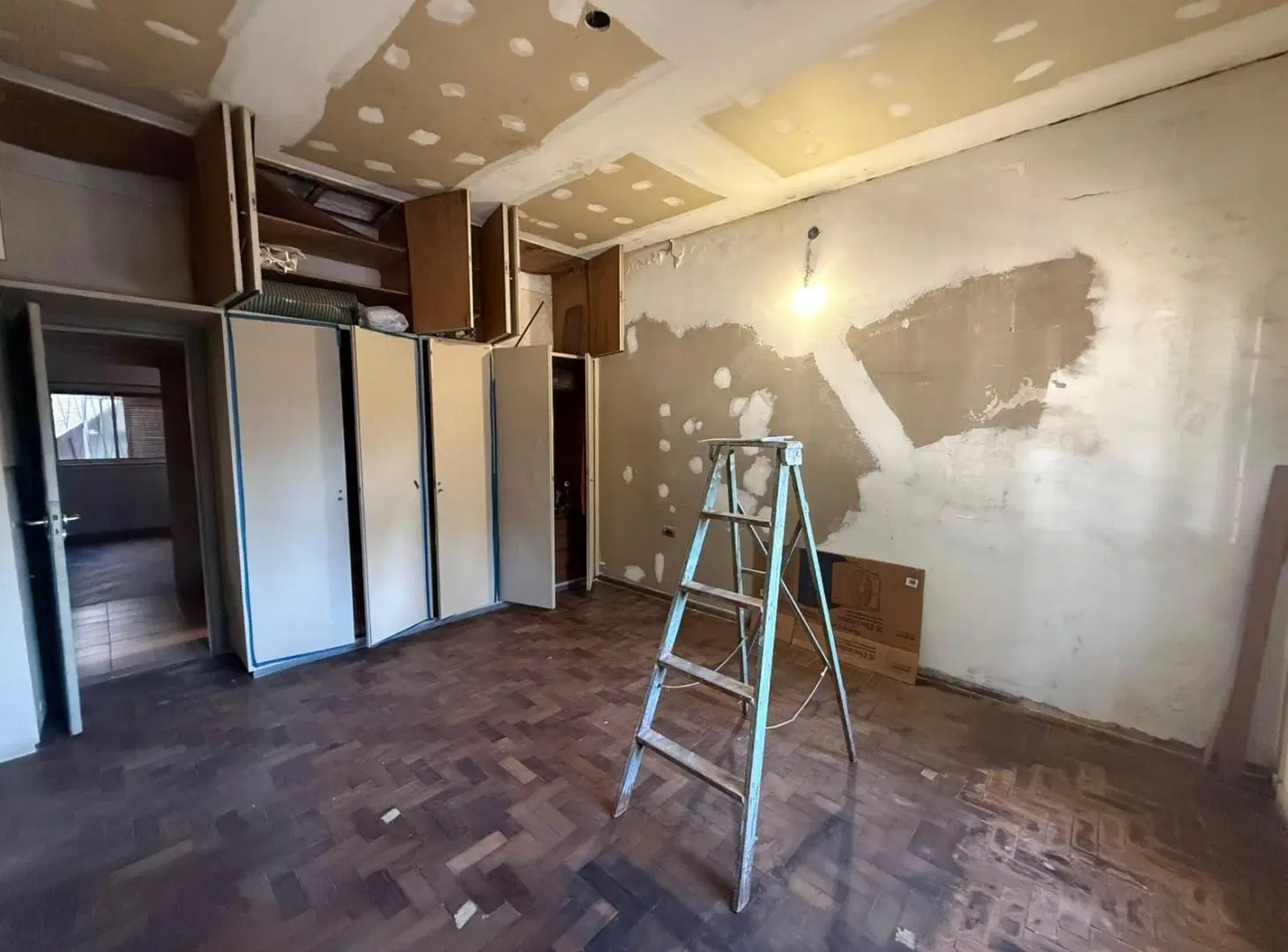 CASA 4 AMBIENTES VENTA EN ENRIQUE DEL VALLE IBERLUCEA 3532 (LANUS OESTE) 2