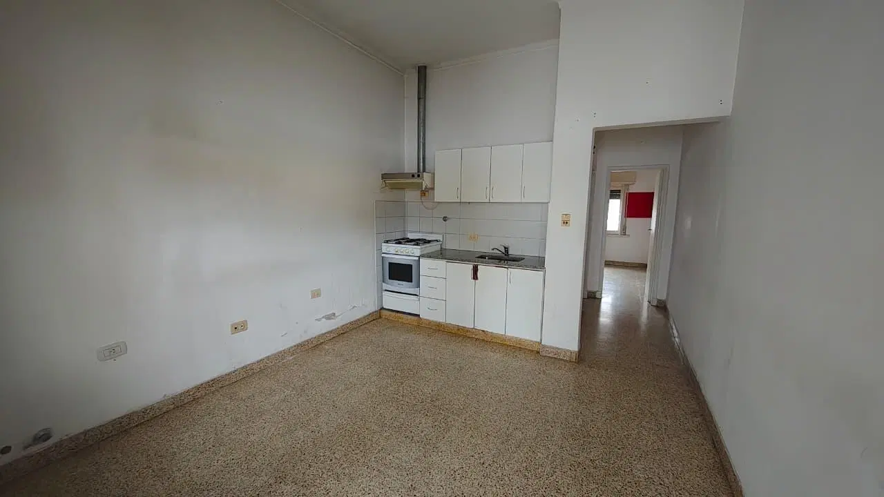 PH 2 AMBIENTES ALQUILER EN GONZALEZ BALCARCE 3366 (REMEDIOS DE ESCALADA) 5