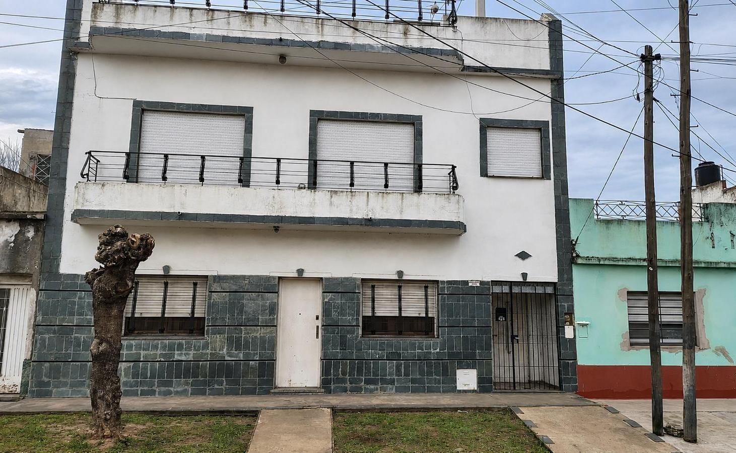 Foto de PH VENTA 3 AMBIENTES PLANTA ALTA EN GOBERNADOR UGARTE 4029 (REMEDIOS DE, imagen 3