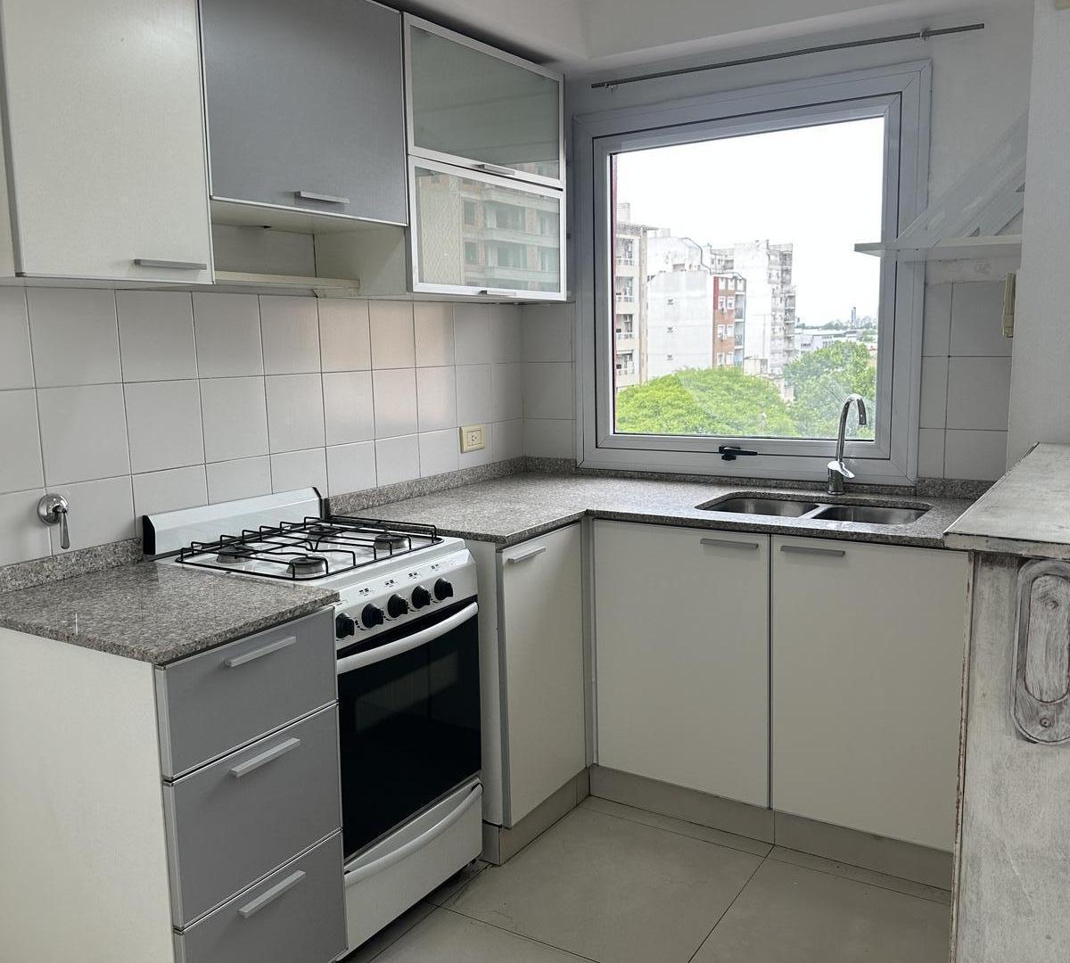 Foto de DEPARTAMENTO ALQUILER 3 AMB en Miguel cane 117 7°A (Lanus Oeste), imagen 2