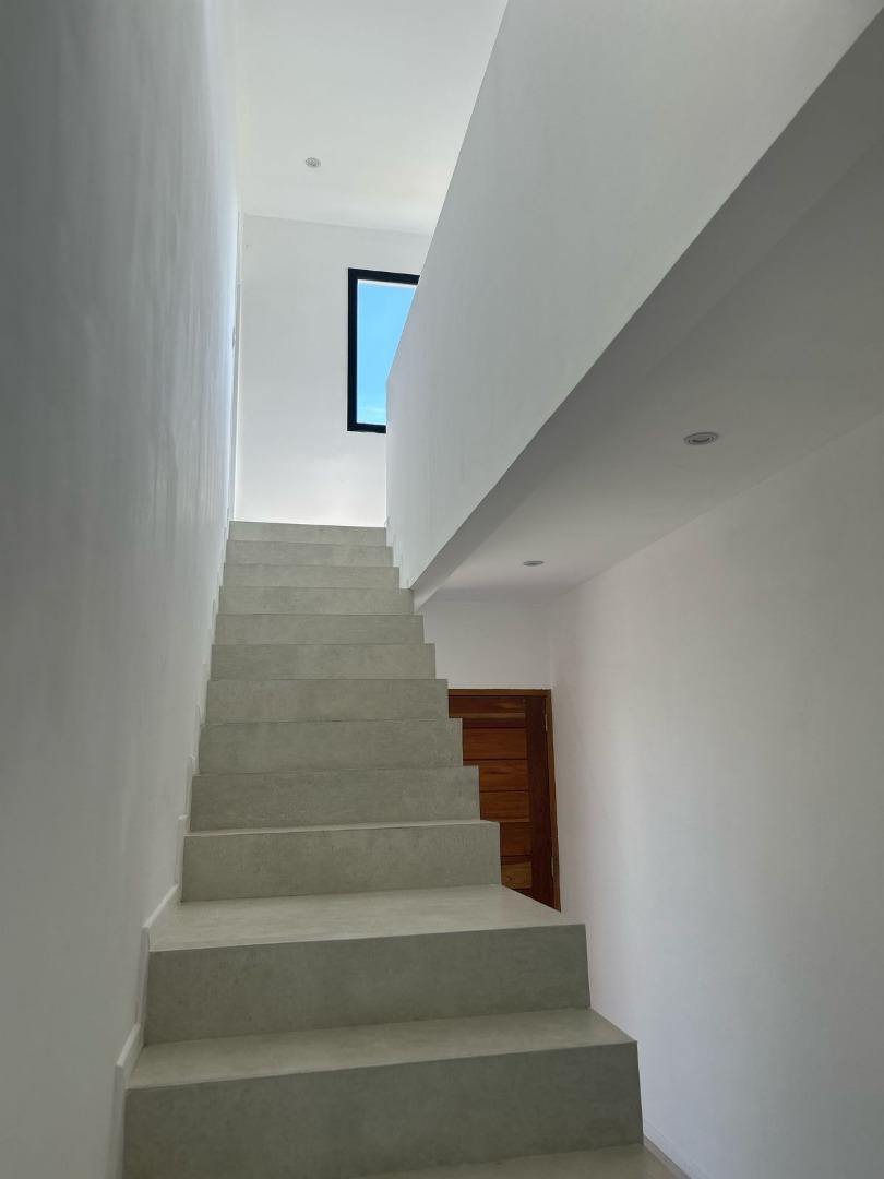 Casa a Estrenar 5 Amb Oportunidad en Santa Elena! 2