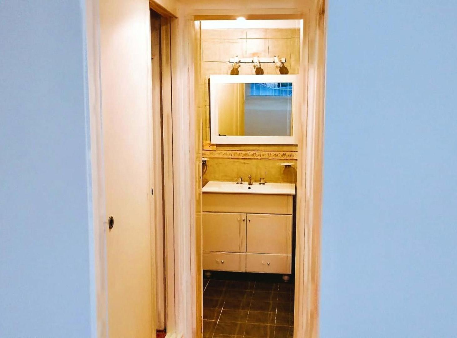 Foto de DEPARTAMENTO DE TRES AMBIENSTES EN EL CENTRO DE SAN ISIDRO, imagen 3