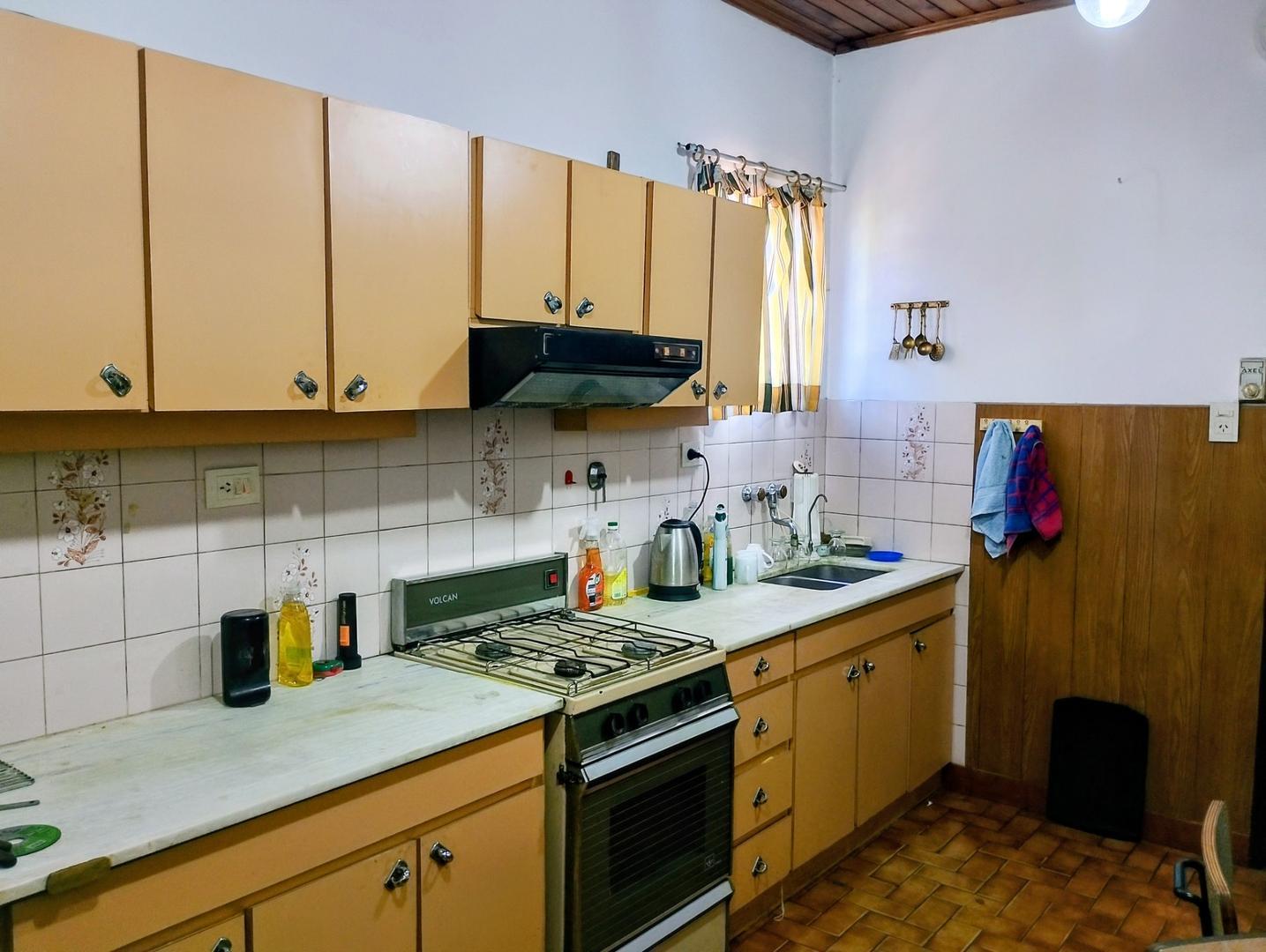 Foto de CASA ESTILO INGLES DE 4 AMB., imagen 1