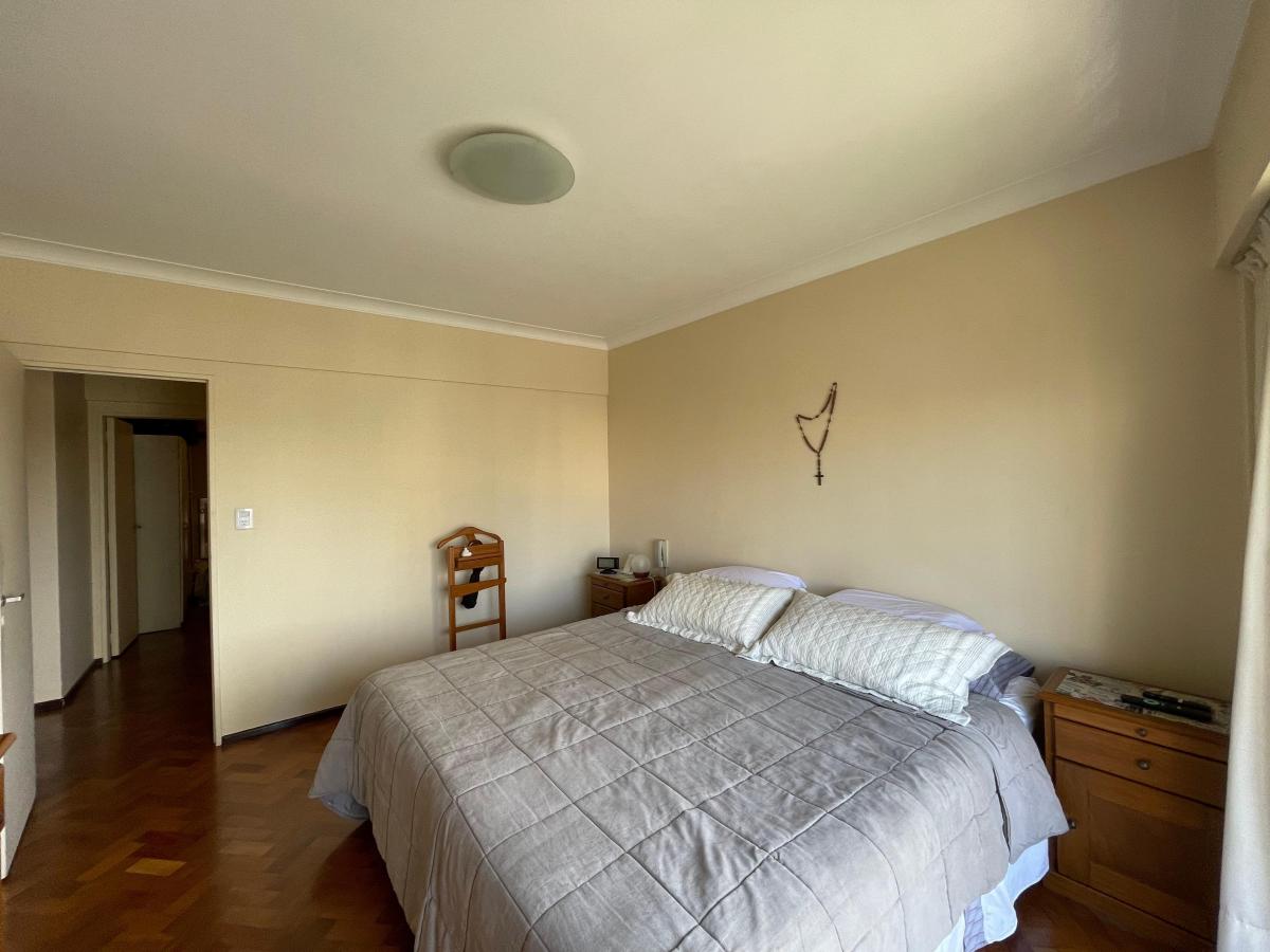 Cerrito 1560 - 4 Ambientes - 3 Dorm. - 2 Baños - Espacio Guarda Coche 5