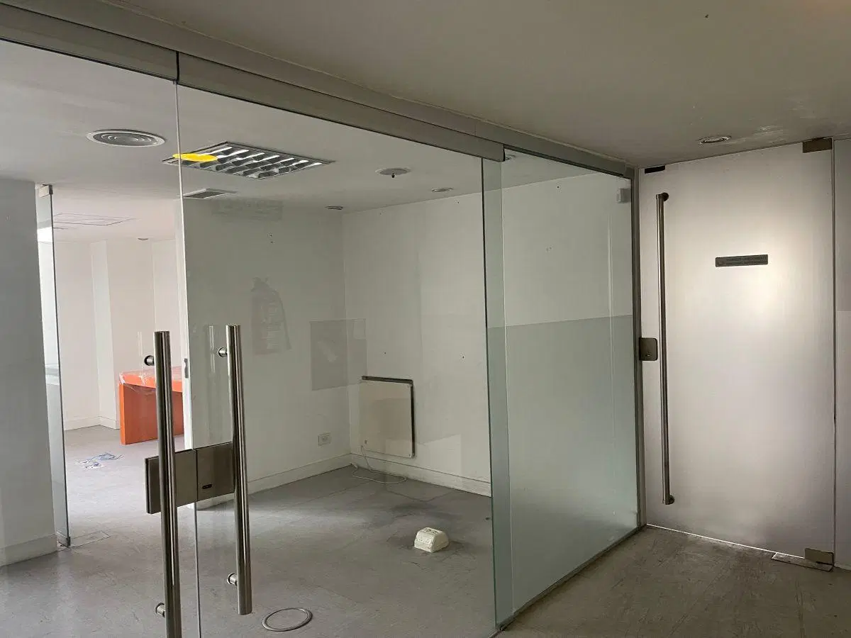 Retiro - Oficina comercial de 450 m² en alquiler con 3 cocheras 4