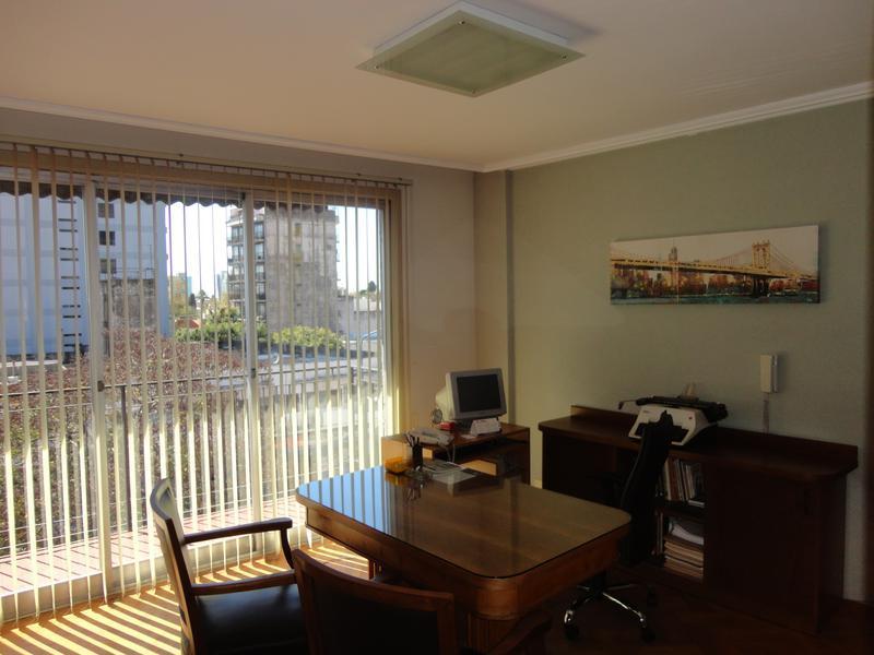 Retasado - Maipú 400 2 Pisos 240 m Ideal Para Oficinas! 5