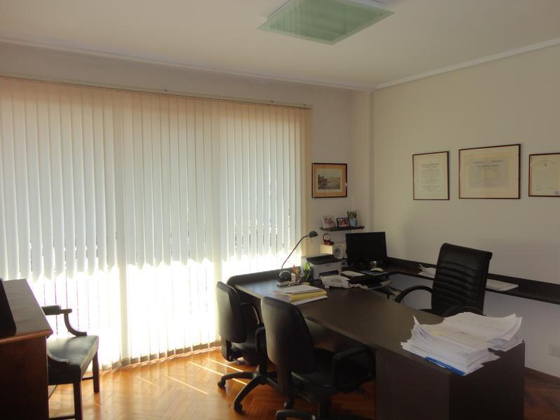 Retasado - Maipú 400 2 Pisos 240 m Ideal Para Oficinas! 5