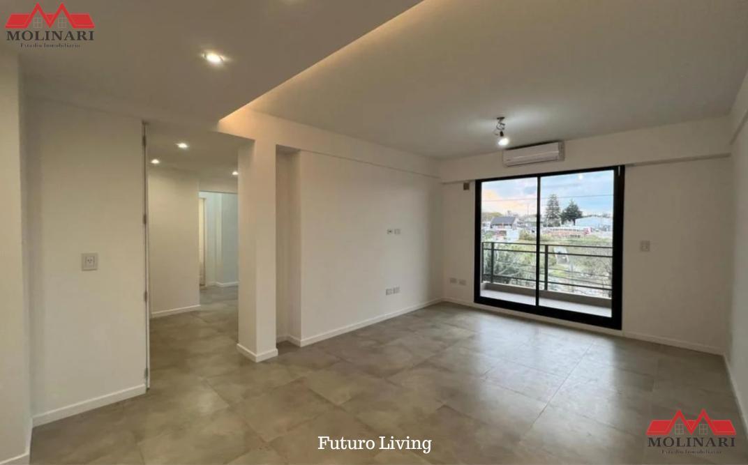 Departamento en pozo cde 3 amb con 2 baños y balcon con parrilla
