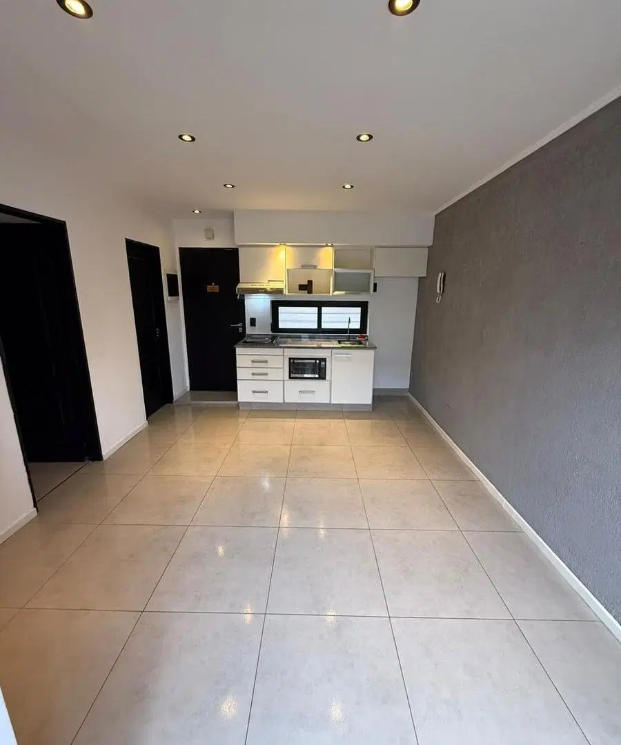 Departamento en Olivos-Rugby 2