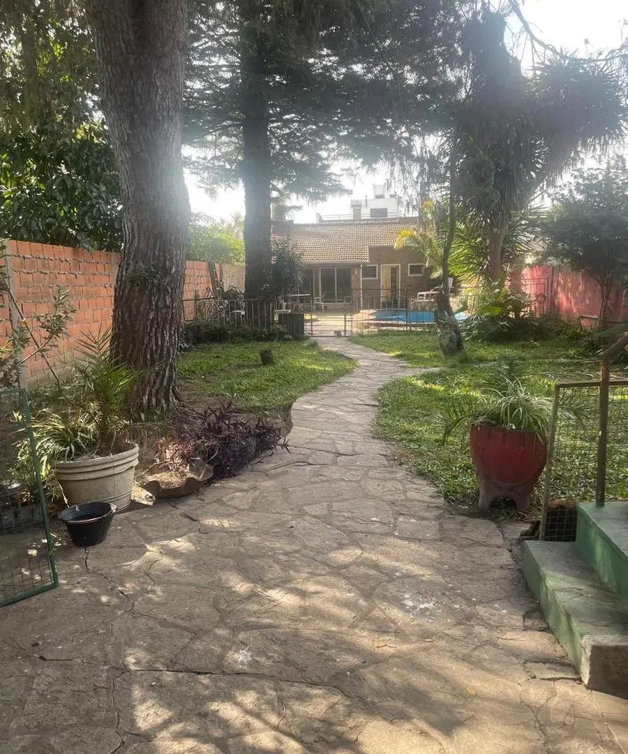 Casa en Florida Mitre/Este 3