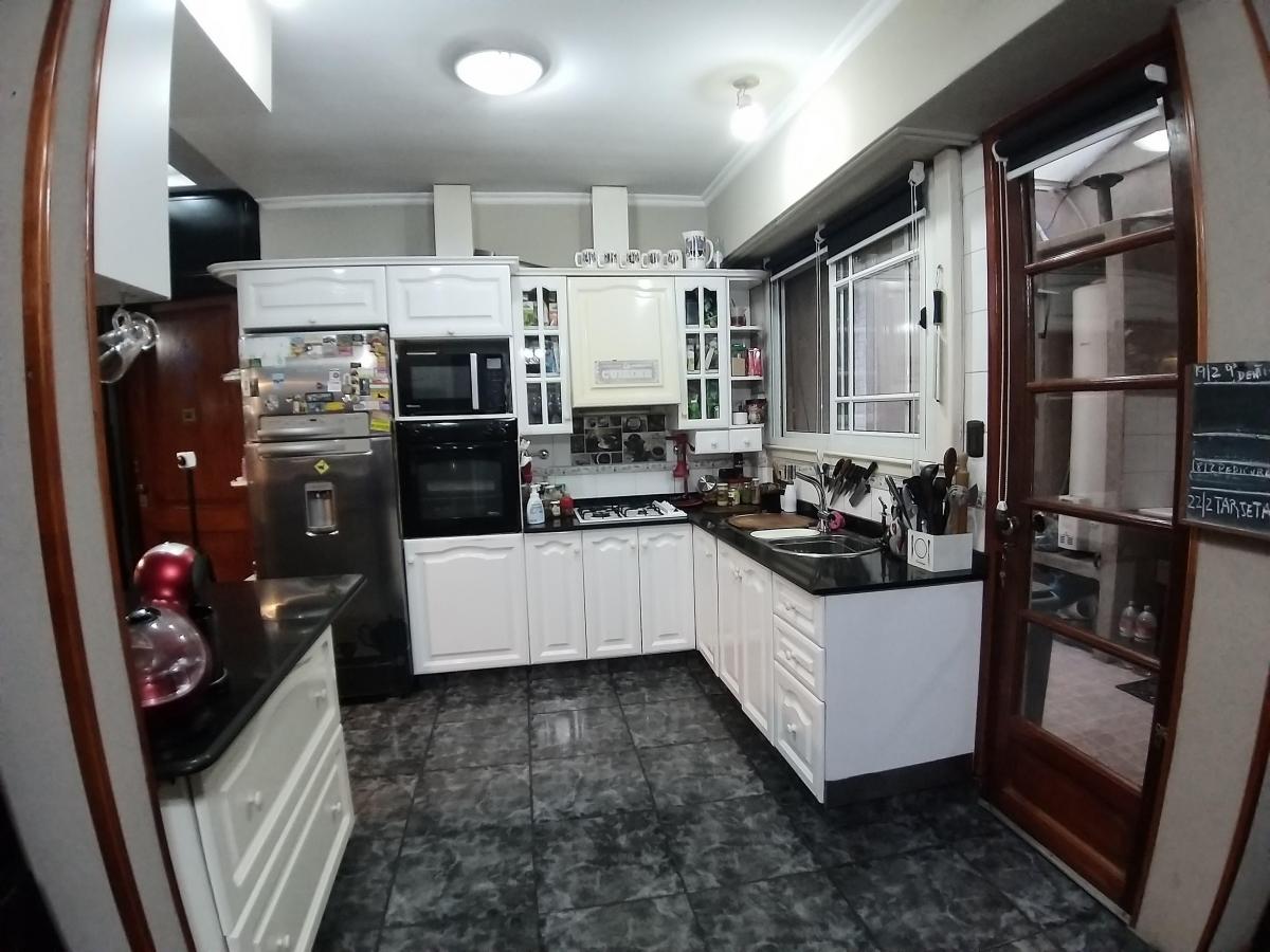 Casa - Av Mitre 2132 - Avellaneda. 1