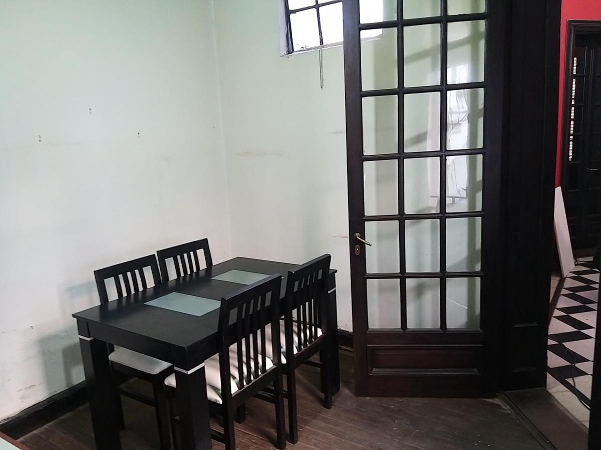 Casa - French 226 - Avellaneda 3