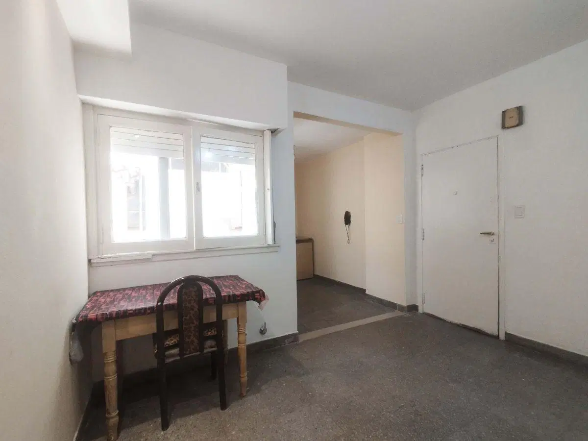 Departamento 2 ambientes con dependencia – Iriarte 70 - Avellaneda 2