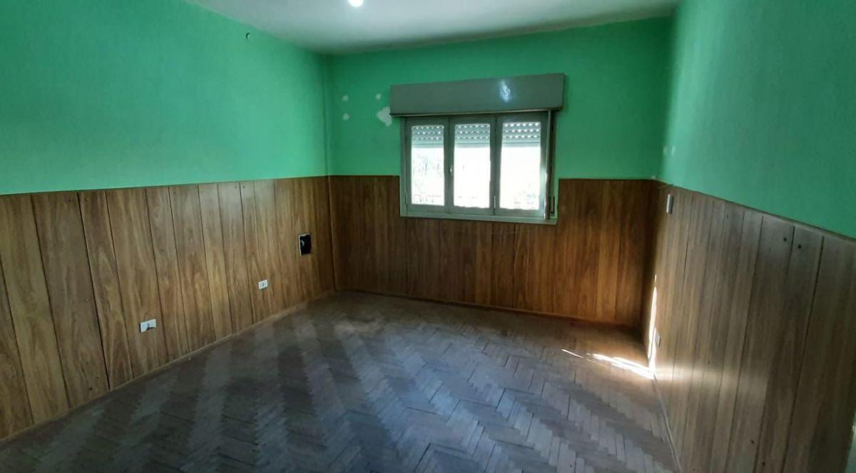 Casa 7 Ambientes o Mas. | Las Heras Al 1300 5