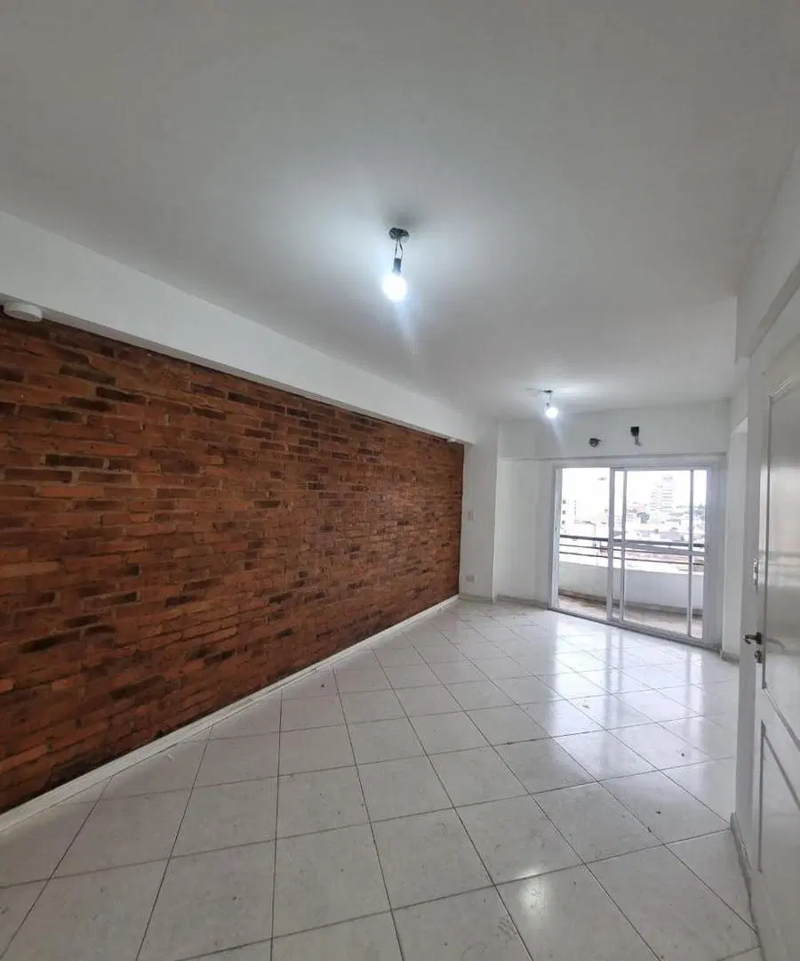 Venta departamento 3 ambientes con cochera en Lanús Este 3