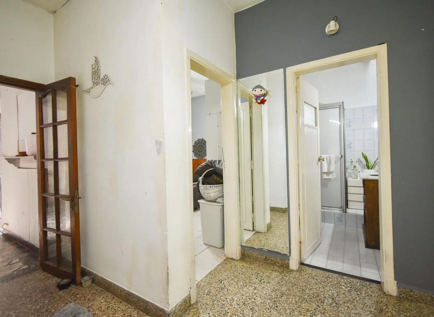 Venta casa 3 ambientes con cochera y terraza en Banfield Este 2