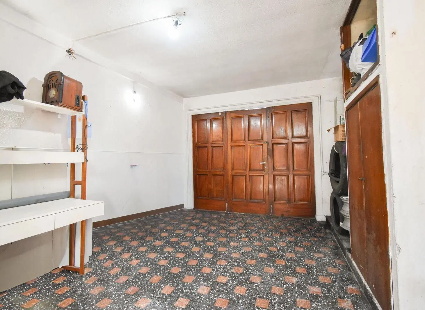Venta casa 3 ambientes con cochera y terraza en Banfield Este 1