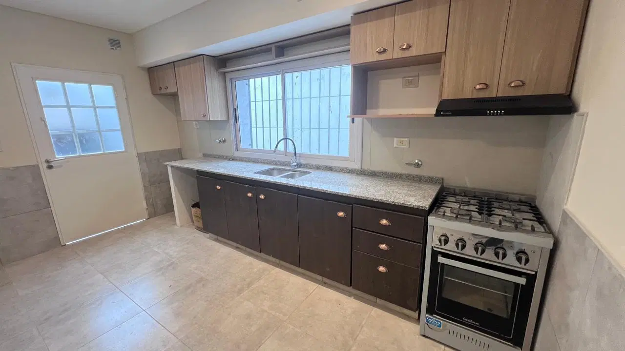 Venta PH 3 ambientes en Lomas de Zamora Oeste 8